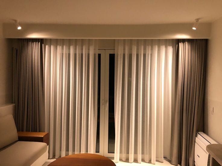 A Comprehensive Guide to Motorized Blinds in Dubai